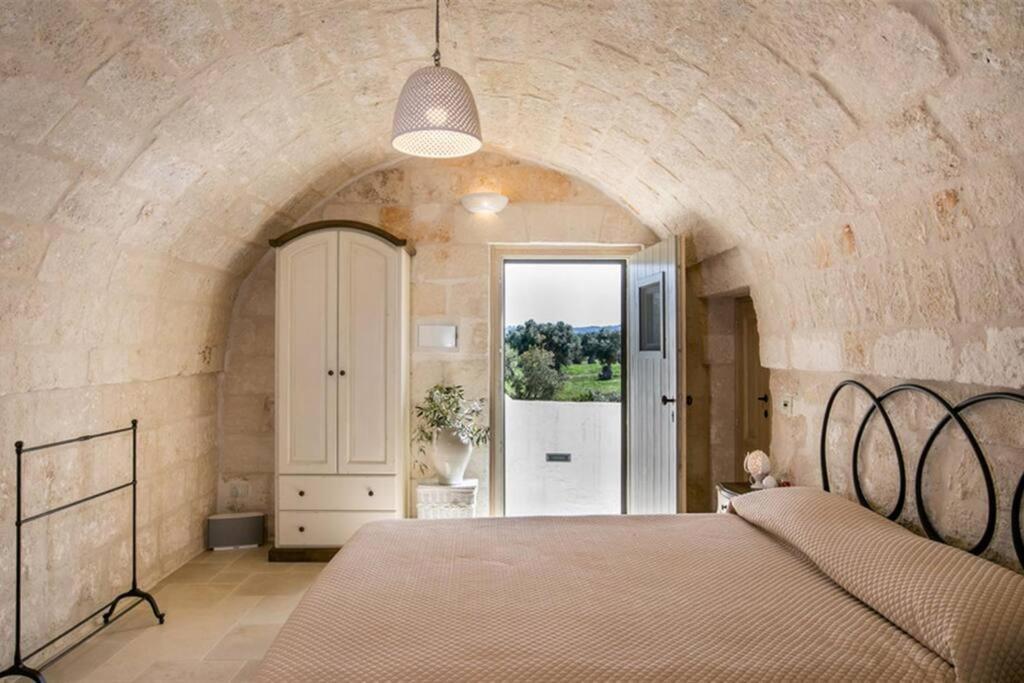 Masseria Il Frantoio By Raro Villas Остуни Экстерьер фото